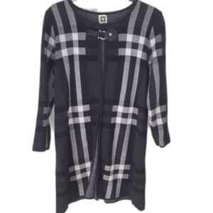 Black and Gray Plaid Cardigan